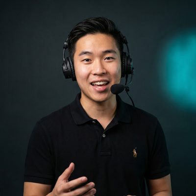 尊龙凯时电竞解说员张浩然